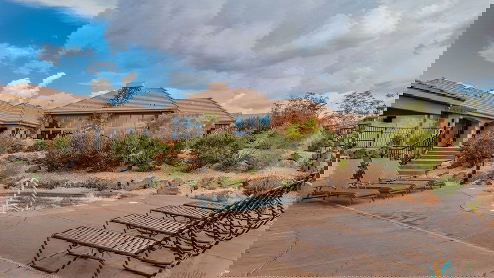 Bike-on-inn 3 Bedroom Apts - thumb 6