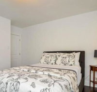 Out  About - Accommodation Philadelphia