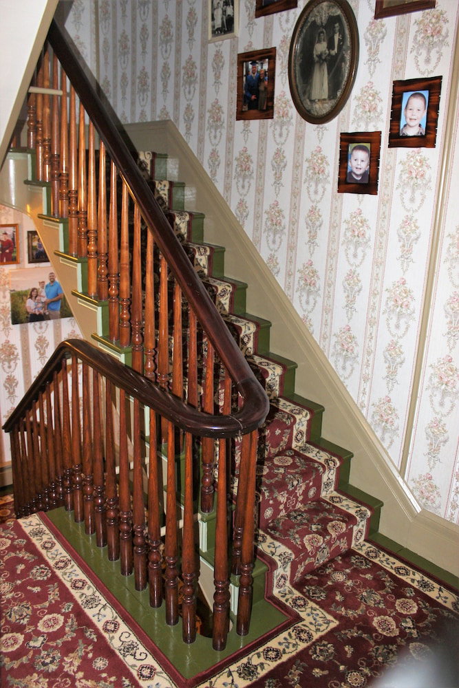 Carriage Stop Bed & Breakfast - thumb 6