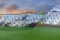 Wingate by Wyndham Mechanicsburg