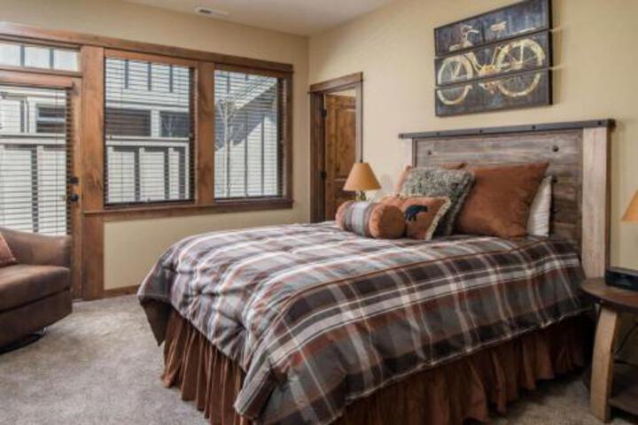 19 Caldera Cabin - thumb 2