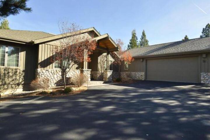 2 Red Cedar Lane - thumb 3