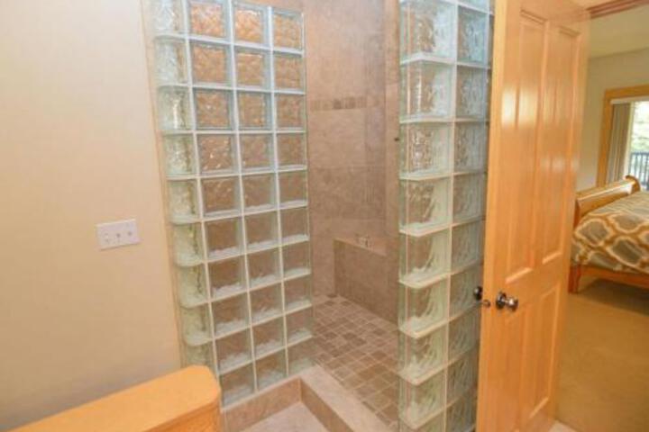 2 Red Cedar Lane - thumb 4