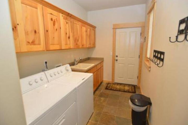 2 Red Cedar Lane - thumb 1