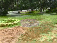 Wrens Nest Bungalow- Benton TN