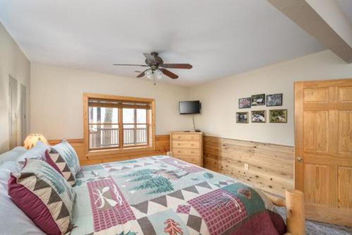 Dancing Bear Lodge Home - thumb 3