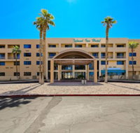 Island Inn Hotel - Accommodation Philadelphia