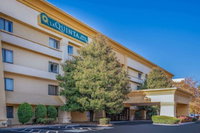 La Quinta Inn  Suites by Wyndham Nashville Franklin