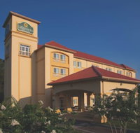 La Quinta Inn  Suites by Wyndham Norfolk Airport - Accommodation Philadelphia