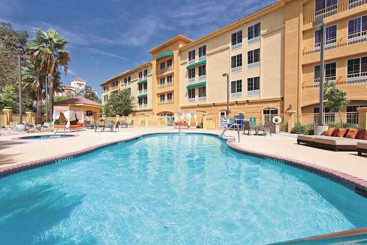 La Quinta Inn & Suites By Wyndham Santa Clarita - Valencia - thumb 5