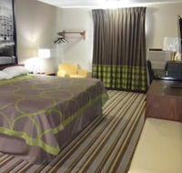 Super 8 by Wyndham Ardmore - Accommodation Philadelphia