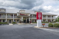Red Roof Inn  Suites Calhoun