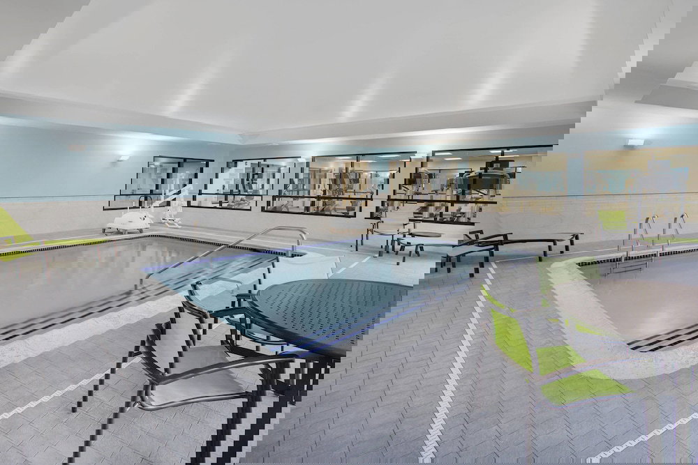 Springhill Suites Marriott Airport - thumb 2