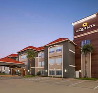 La Quinta Inn  Suites by Wyndham Port Arthur - Accommodation Philadelphia