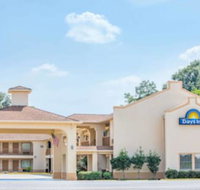 Days Inn by Wyndham Abbeville - Accommodation Philadelphia