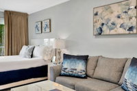 East Hampton House Resort