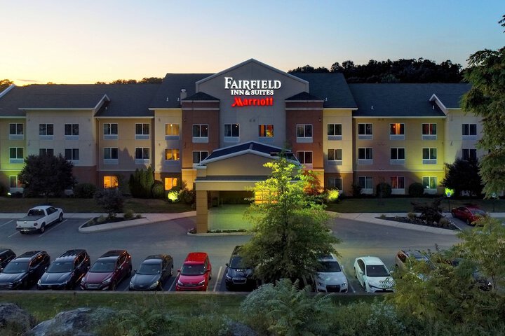 Fairfield Inn & Suites By Marriott Harrisburg West - thumb 1