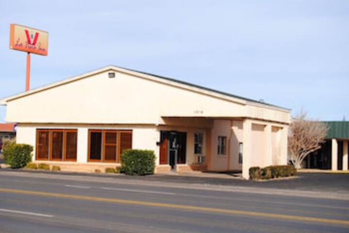 La Vista Inn - thumb 0