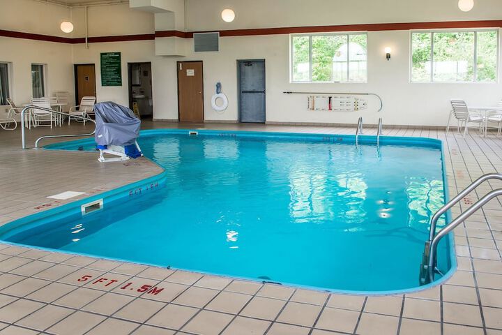 Comfort Inn New Stanton - thumb 2