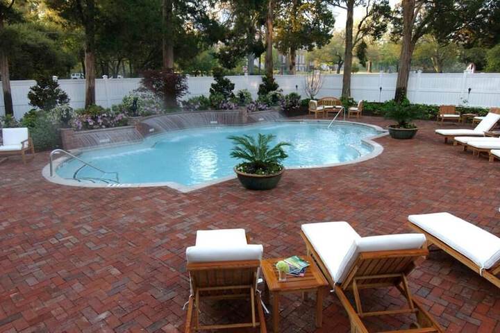 The Willcox - thumb 1