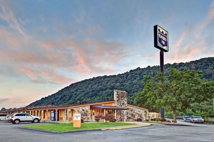 Knights Inn Charleston - thumb 3