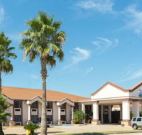 Baymont by Wyndham Port Arthur - Accommodation Philadelphia