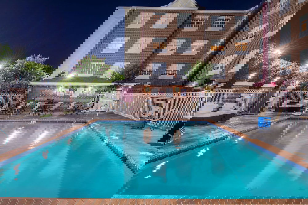 Holiday Inn & Suites Dallas-Addison, An IHG Hotel - thumb 1