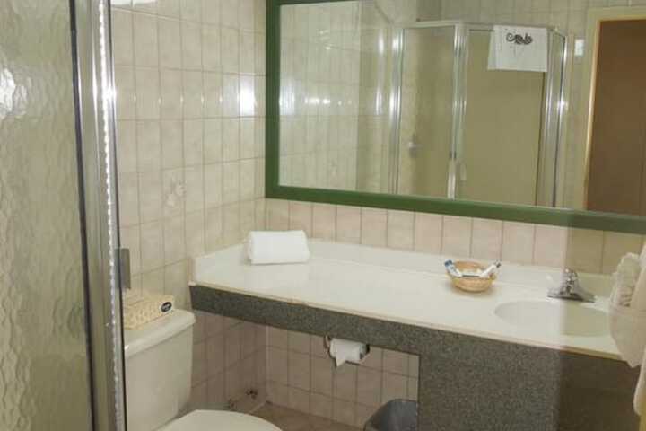 Bay Shore Inn - thumb 4