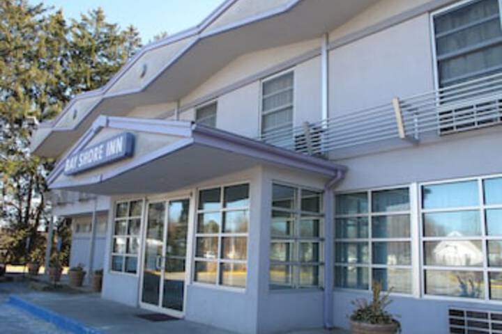 Bay Shore Inn - thumb 0
