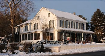 1825 Inn Bed And Breakfast - thumb 0