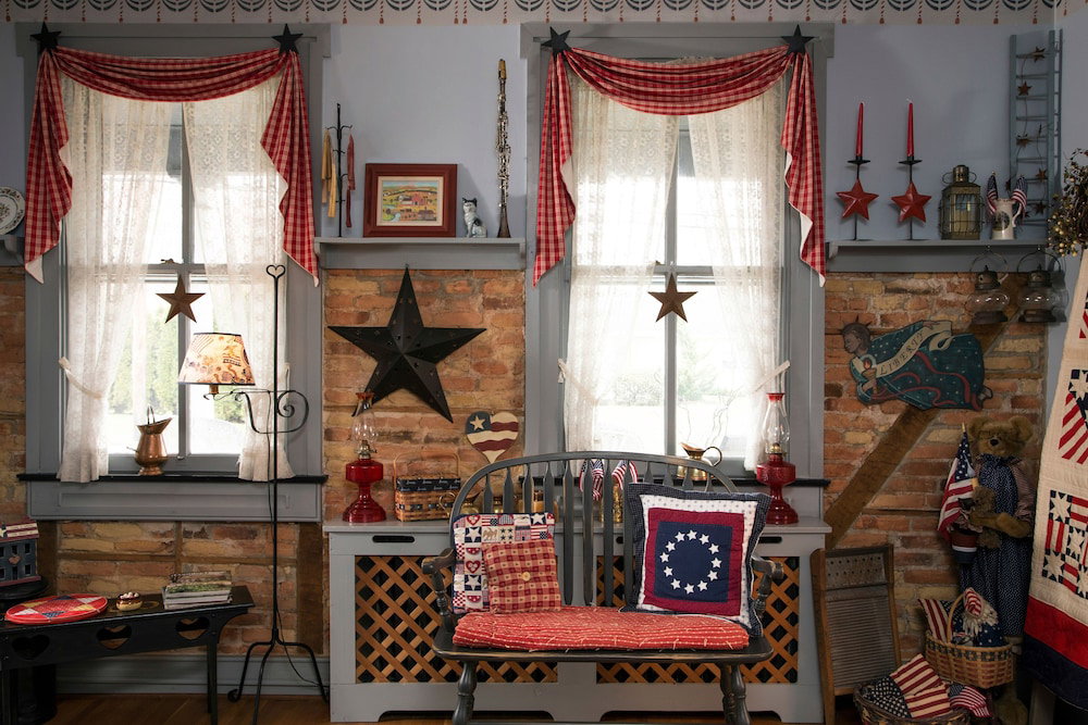 1825 Inn Bed And Breakfast - thumb 2