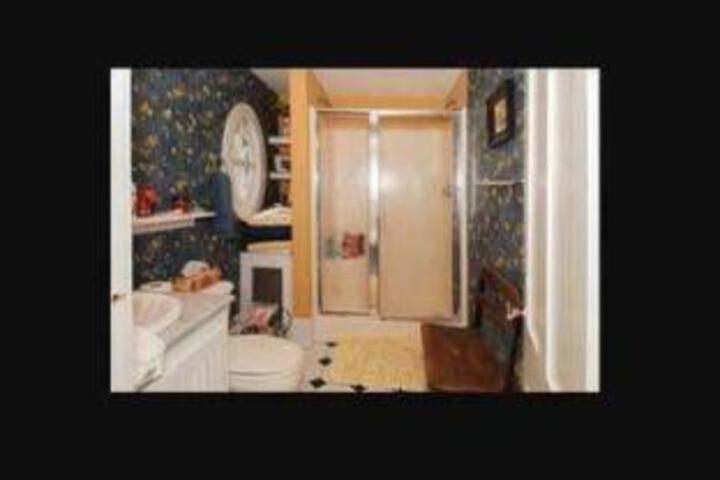 Lily House Bed & Breakfast - thumb 0