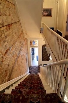 Lafitte Hotel & Bar - thumb 2