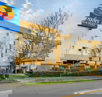 Comfort Inn  Suites Seattle North - Accommodation Philadelphia