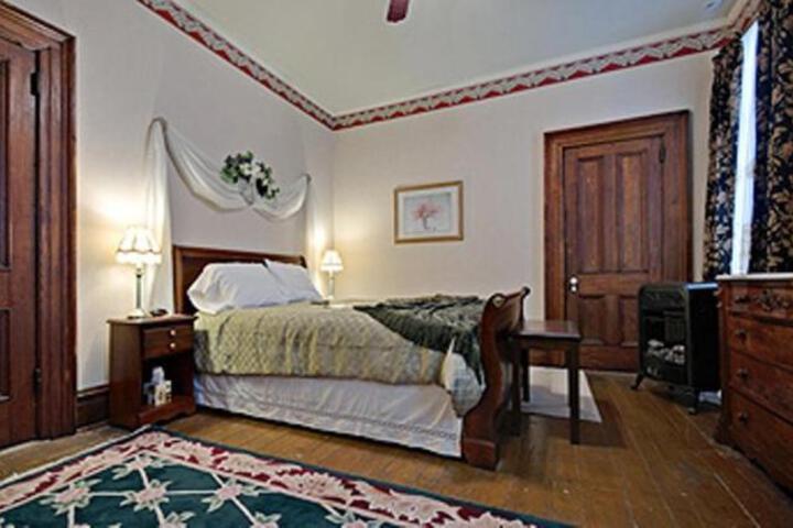 Lackawanna Bed & Breakfast - thumb 3