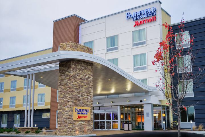 Fairfield Inn & Suites Canton South - thumb 1