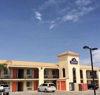 California Inn  Suites Adelanto US 395 - Accommodation Philadelphia
