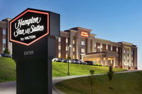 Hampton Inn  Suites Parkersburg Downtown