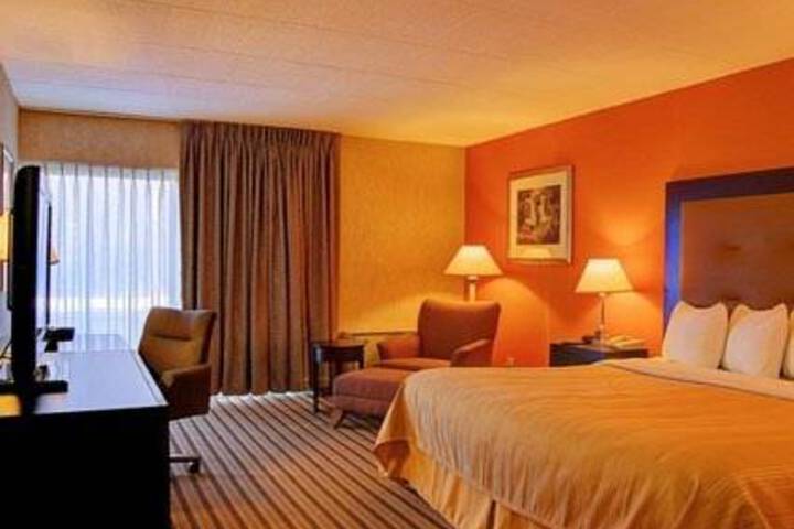 Quality Inn - thumb 2