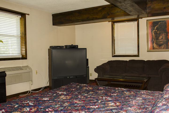 Countryside Motel - thumb 4