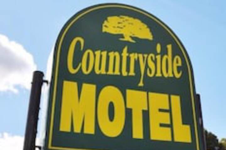 Countryside Motel - thumb 3