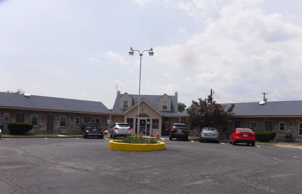 Blue Ridge Motel - thumb 2