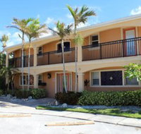 Bird of Paradise at Coconut Villas of Dunedin Two Bedroom Condo - Accommodation Philadelphia