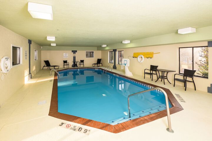 Holiday Inn Express Corydon, An IHG Hotel - thumb 5