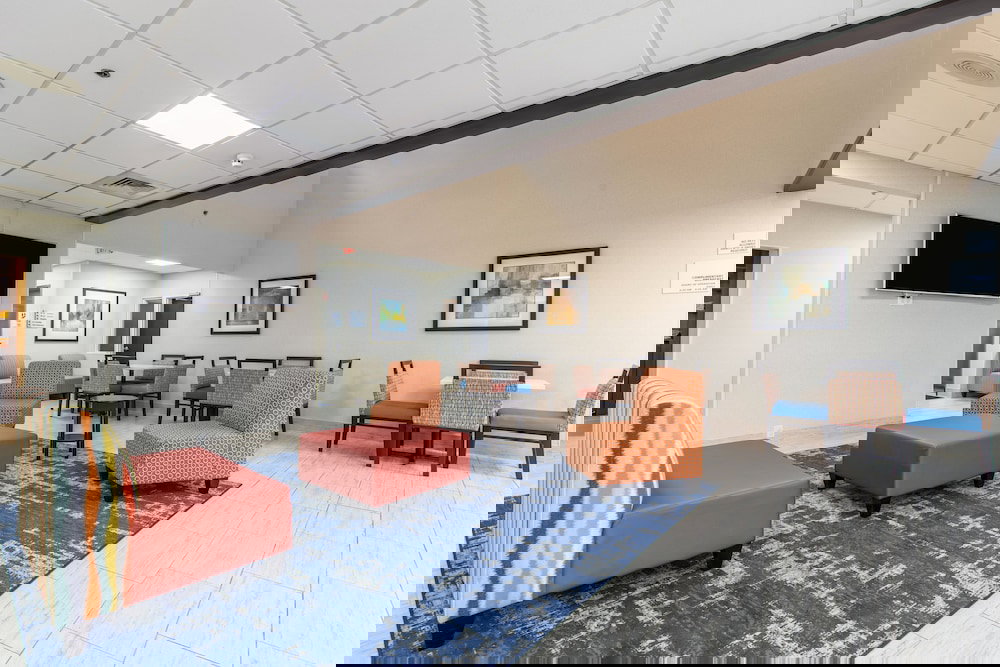 Holiday Inn Express Dandridge, An IHG Hotel - thumb 4