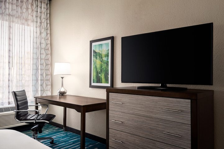 La Quinta Inn & Suites By Wyndham Clovis CA - thumb 7