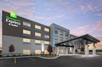 Holiday Inn Express  Suites Elkhorn - Lake Geneva Area an IHG Hotel