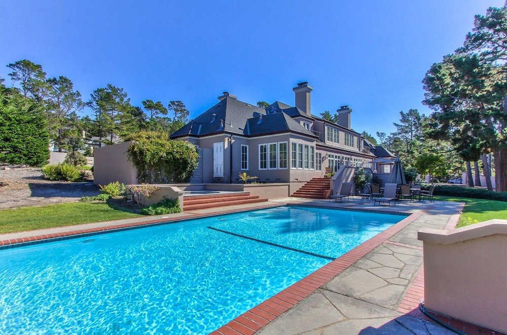 Lx33: Luxury Vacation Villa On Pebble Beach With Pool - thumb 5