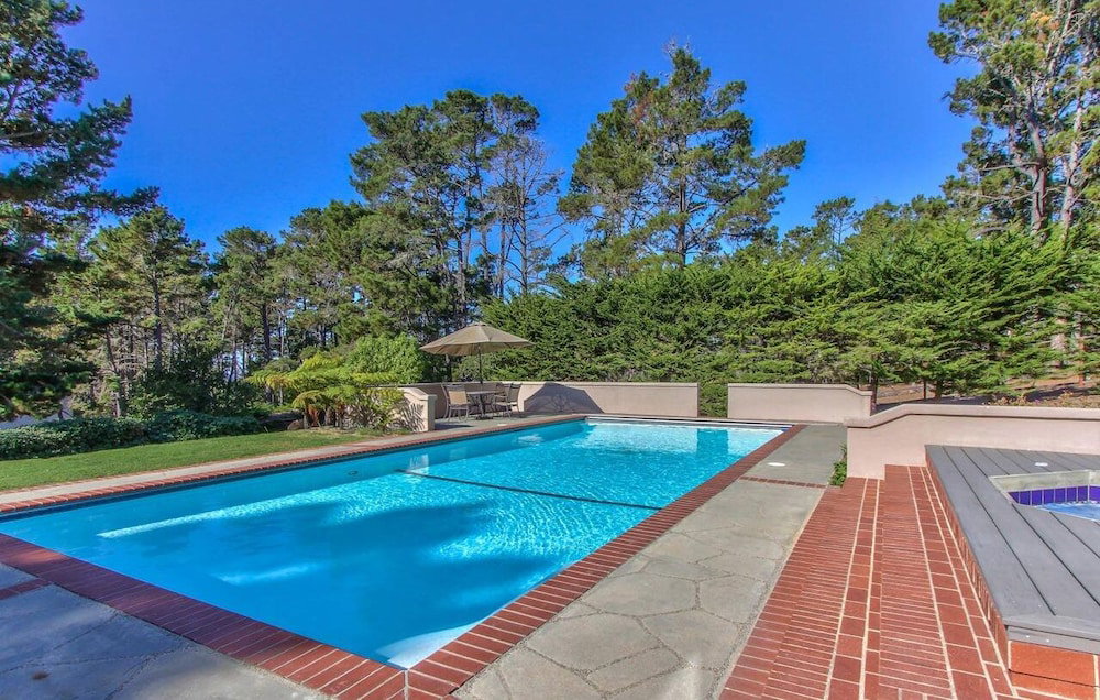 Lx33: Luxury Vacation Villa On Pebble Beach With Pool - thumb 6