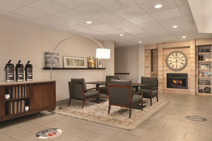 Country Inn & Suites By Radisson, Port Clinton, OH - thumb 5